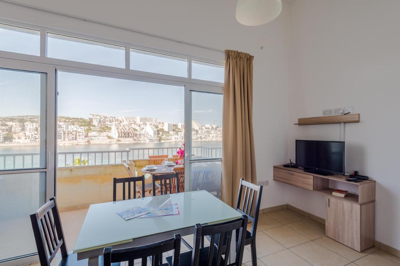 Blue Harbour Seafront 3 Bedroom Apartment, With Spectacular Sea Views From Terrace - By Getawaysmalta *